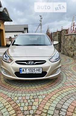 Седан Hyundai Accent 2011 в Ивано-Франковске