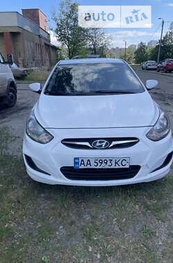 Седан Hyundai Accent 2012 в Києві