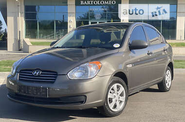 Седан Hyundai Accent 2008 в Дніпрі