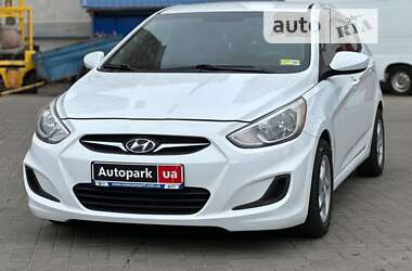 Хэтчбек Hyundai Accent 2017 в Одессе