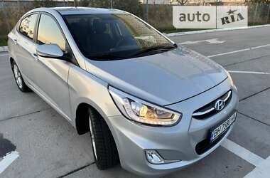 Седан Hyundai Accent 2015 в Одесі