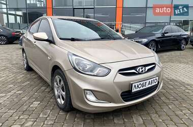 Седан Hyundai Accent 2011 в Львові