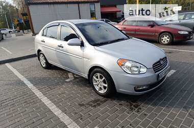 Седан Hyundai Accent 2007 в Днепре