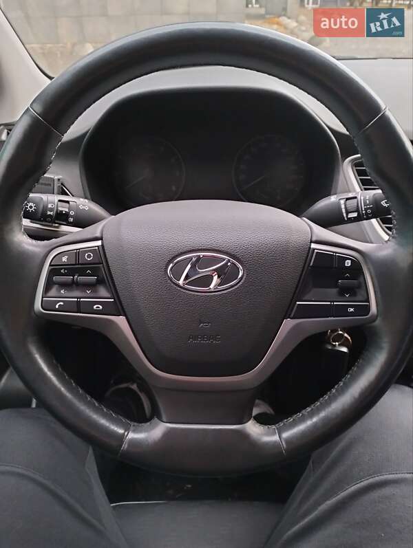 Седан Hyundai Accent 2017 в Полтаві