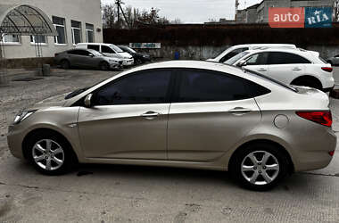 Седан Hyundai Accent 2011 в Виннице