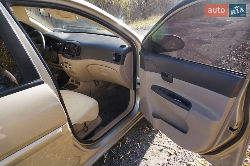 Седан Hyundai Accent 2008 в Ахтырке