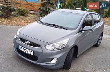 Седан Hyundai Accent 2018 в Киеве