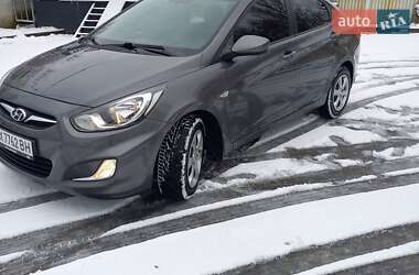 Седан Hyundai Accent 2012 в Виннице