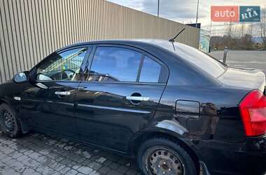 Седан Hyundai Accent 2008 в Винниках