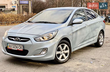 Седан Hyundai Accent 2011 в Харькове