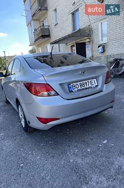 Седан Hyundai Accent 2016 в Лановцах