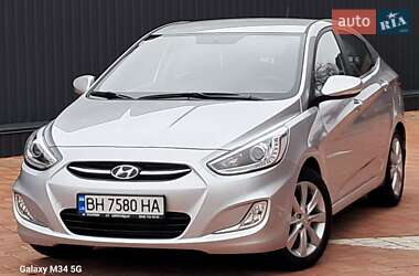 Седан Hyundai Accent 2015 в Одесі