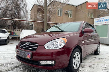 Седан Hyundai Accent 2008 в Кривому Розі