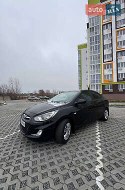 Седан Hyundai Accent 2011 в Полтаві