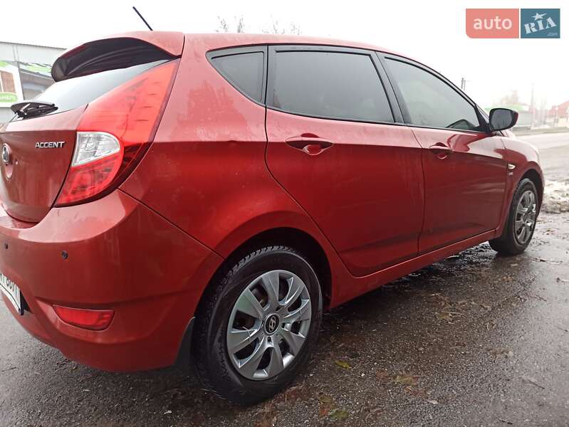 Хетчбек Hyundai Accent 2012 в Святопетрівське фото 8 Хетчбек Hyundai Accent 2012 в Святопетрівське