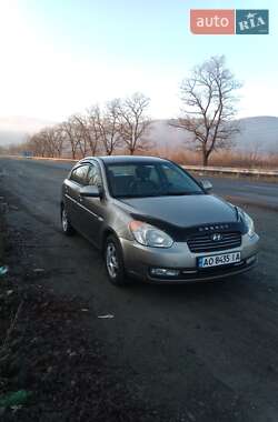 Седан Hyundai Accent 2008 в Буштино