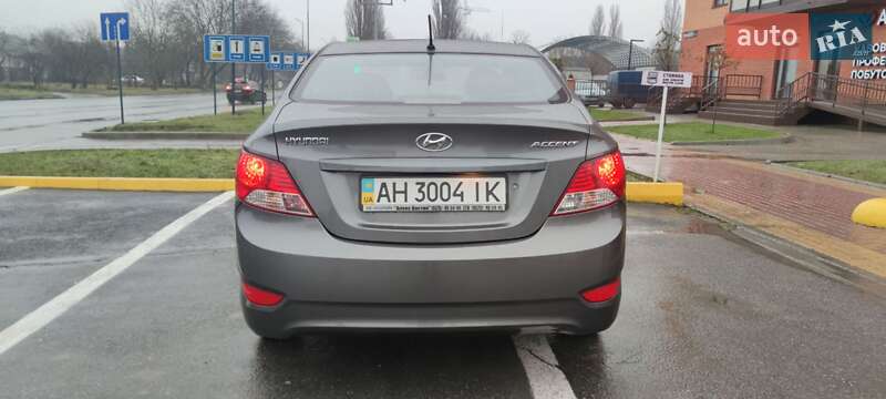 Седан Hyundai Accent 2013 в Кам'янець-Подільському