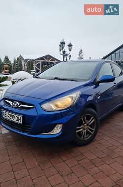 Седан Hyundai Accent 2013 в Стрые