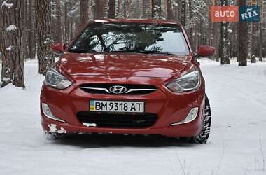 Седан Hyundai Accent 2012 в Лебедині