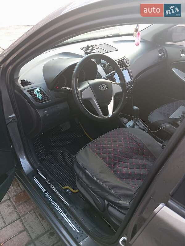 Седан Hyundai Accent 2011 в Кропивницькому