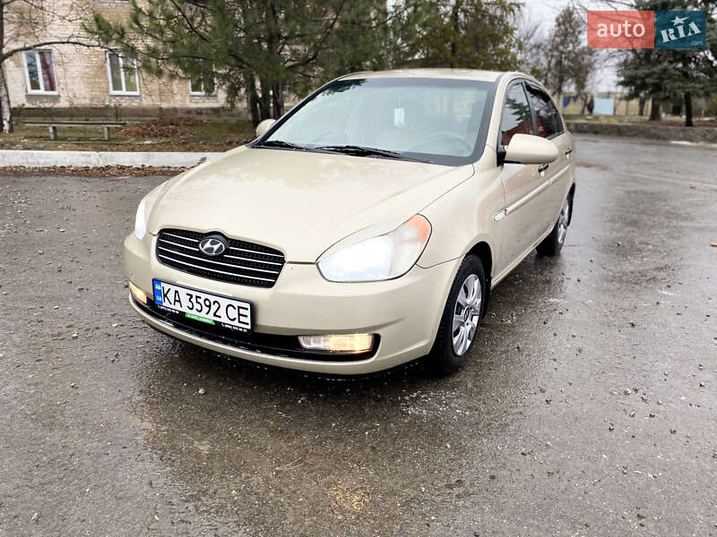 Седан Hyundai Accent 2006 в Павлограді