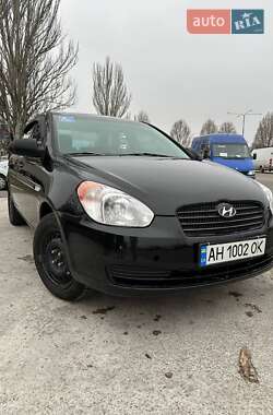 Седан Hyundai Accent 2008 в Днепре