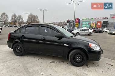 Седан Hyundai Accent 2008 в Днепре