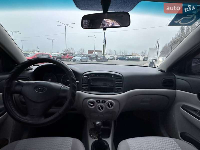 Седан Hyundai Accent 2008 в Дніпрі