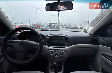 Седан Hyundai Accent 2008 в Днепре