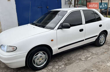 Седан Hyundai Accent 1997 в Одесі