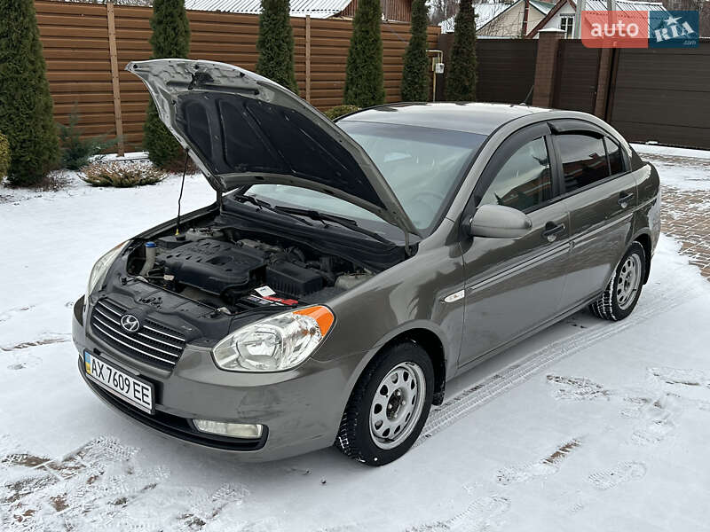 Седан Hyundai Accent 2008 в Чернигове