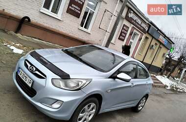 Седан Hyundai Accent 2011 в Чернігові