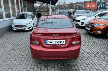 Седан Hyundai Accent 2011 в Миколаєві