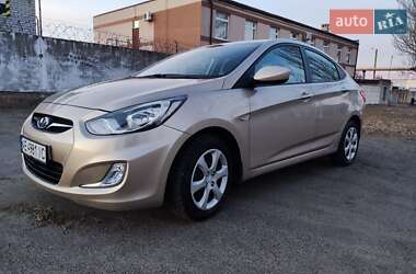 Седан Hyundai Accent 2011 в Дніпрі