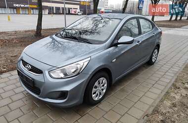 Седан Hyundai Accent 2017 в Черкасах