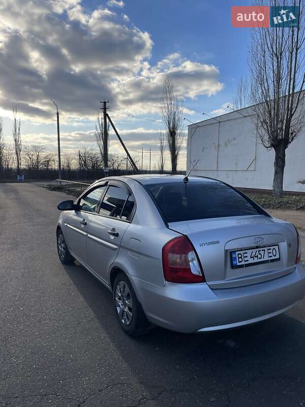 Седан Hyundai Accent 2006 в Миколаєві