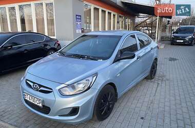 Седан Hyundai Accent 2013 в Миколаєві