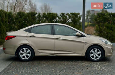 Седан Hyundai Accent 2011 в Дніпрі