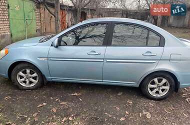 Седан Hyundai Accent 2008 в Кривому Розі