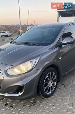 Седан Hyundai Accent 2013 в Одессе