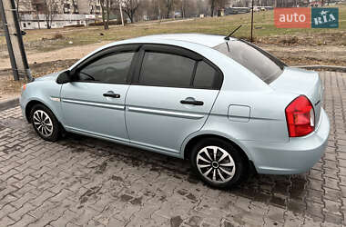 Седан Hyundai Accent 2008 в Кам'янському