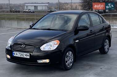 Седан Hyundai Accent 2008 в Киеве