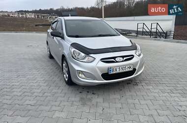 Седан Hyundai Accent 2014 в Хмельницькому