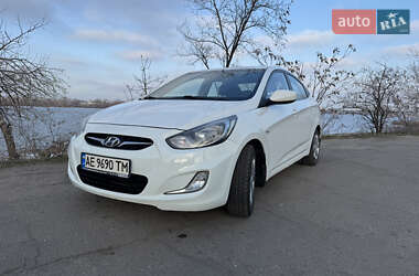 Седан Hyundai Accent 2011 в Дніпрі