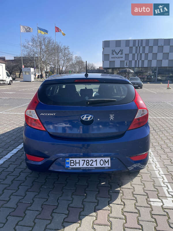 Хэтчбек Hyundai Accent 2016 в Одессе