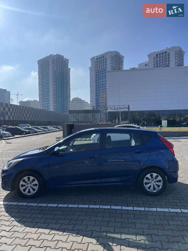 Хэтчбек Hyundai Accent 2016 в Одессе