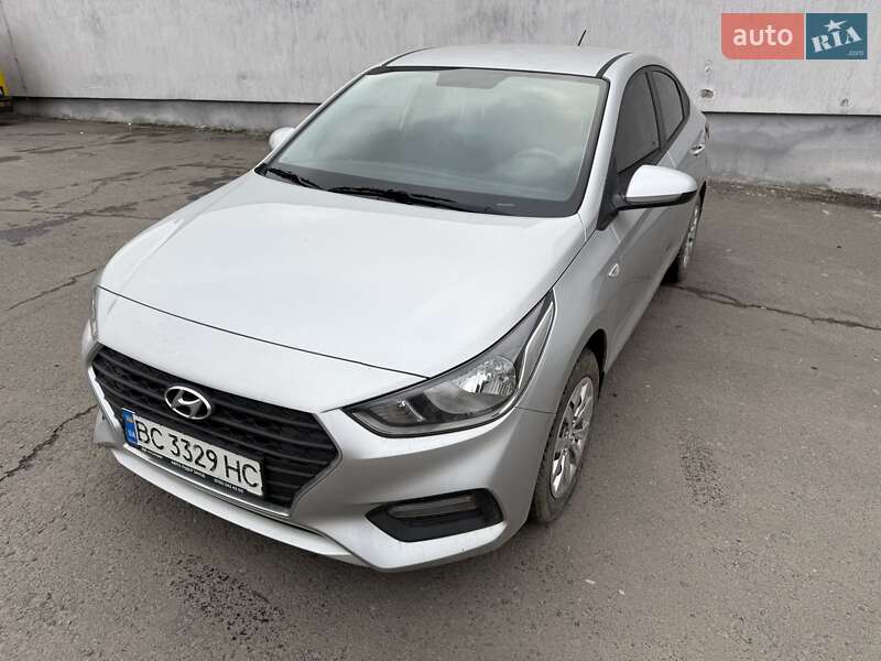 Седан Hyundai Accent 2017 в 