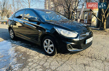 Седан Hyundai Accent 2012 в Черкасах