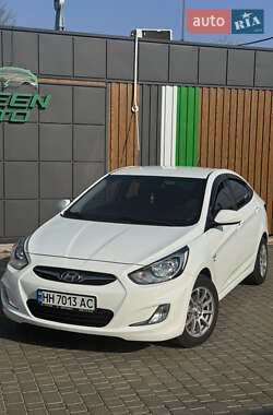 Седан Hyundai Accent 2012 в Одесі