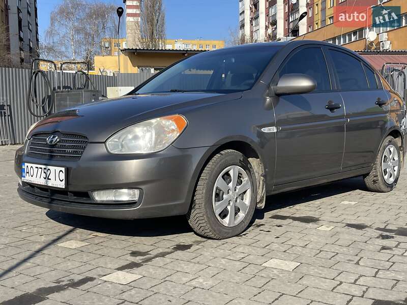 Седан Hyundai Accent 2008 в Ужгороді фото 2 Седан Hyundai Accent 2008 в Ужгороді